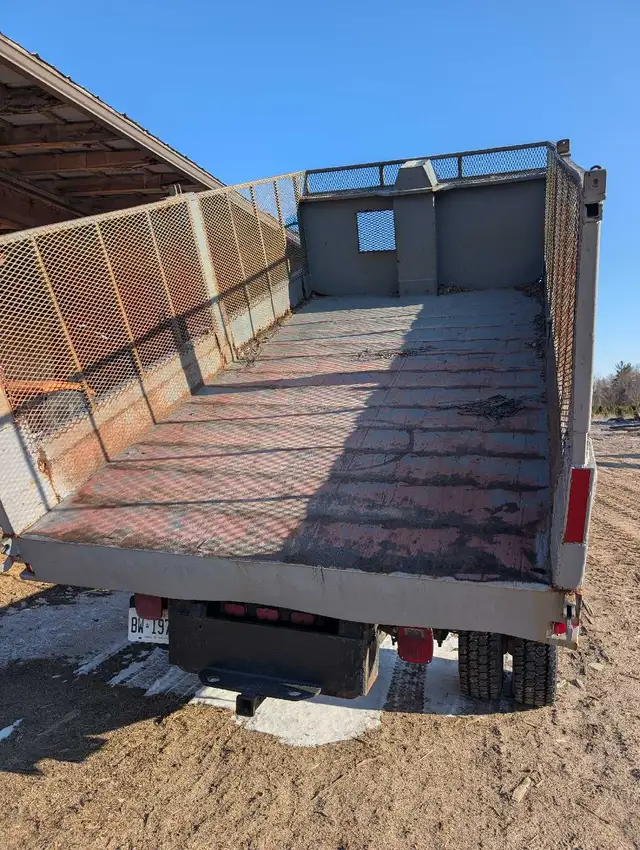 Ford F550 Dump Diesel Firewood Truck in Heavy Trucks in Barrie - Image 5