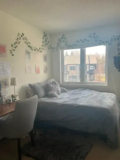 1 room available in a 4 bedroom, 3 bathroom house. Available starting January 1 2027, and can be ava...