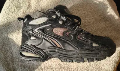 Dakota work shoes/boots size 9, View more