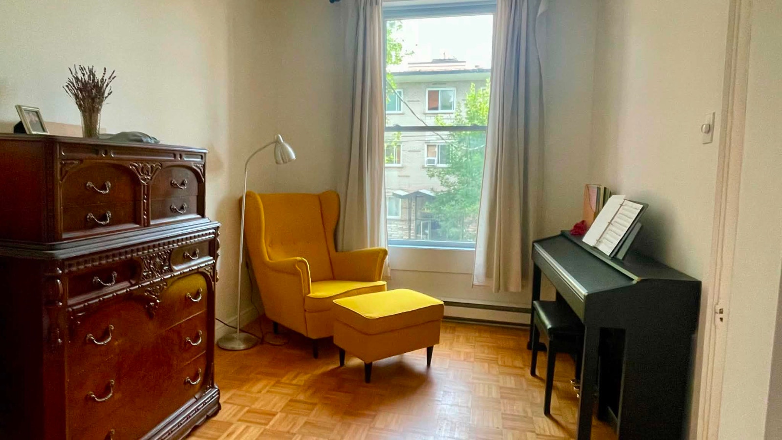 CESSION DE BAIL – 4½ à 1 374 $ – La Petite-Patrie – 1er octobre — photo 1
