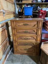 Vintage 5 drawer dresser 32”wx16”dx45”tall