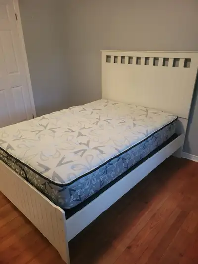 Casper lift Twin XL adjustable bed, matress and frame, View more