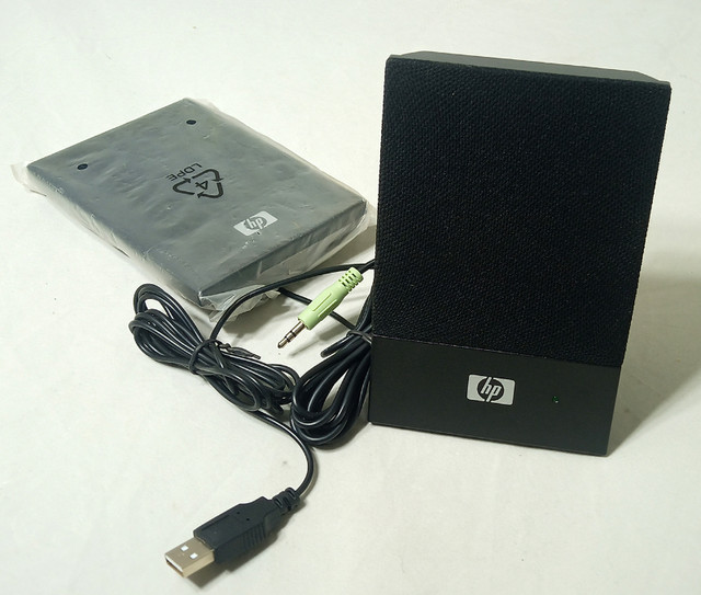 NEUF - Enceintes / Speakers HP Thin USB Speakers dans Haut-parleurs, écouteurs et micros  à Lévis - Image 2