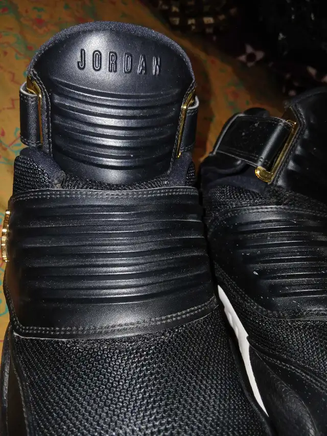 Jordan XII shoes in Men's Shoes in Mississauga / Peel Region - Image 6