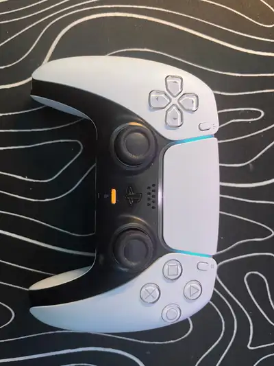 PS5 Controller (NO STICKDRIFT), View more