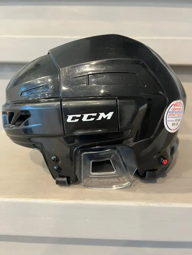CCM junior hockey helmet in Hockey in City of Toronto - Image 4