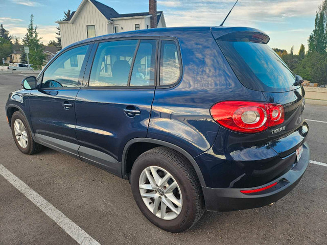 2011 Volkswagen Tiguan in Cars & Trucks in Calgary - Image 4