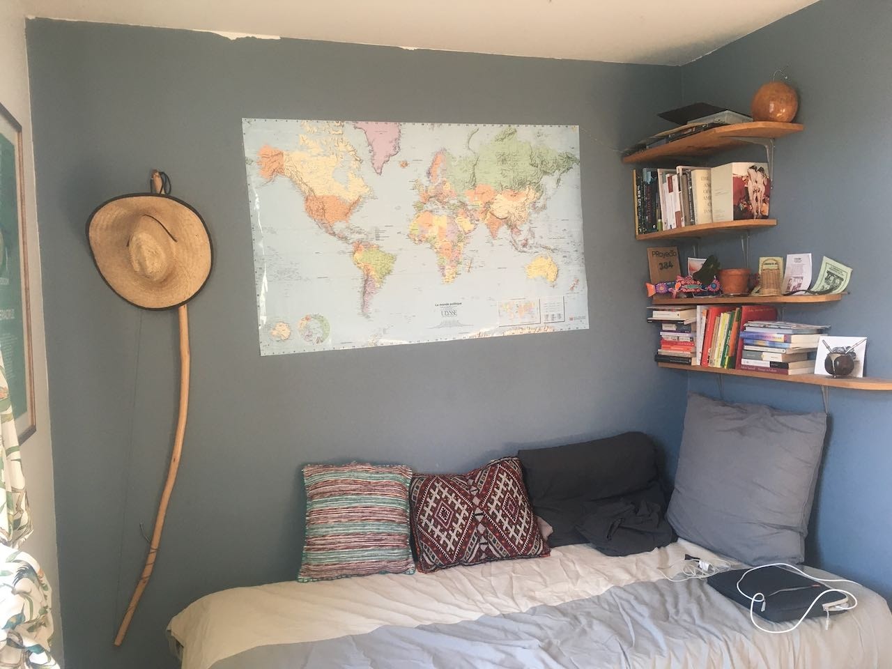 Chambre ensoleillée Petite-Patrie, 1 sep., préférence pour femme — photo 1