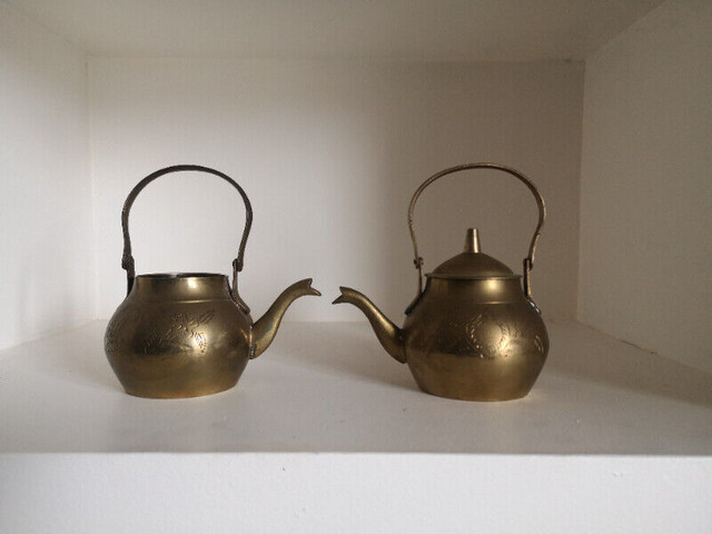 Lovey Brass Pitcher - Antique in Arts & Collectibles in Mississauga / Peel Region