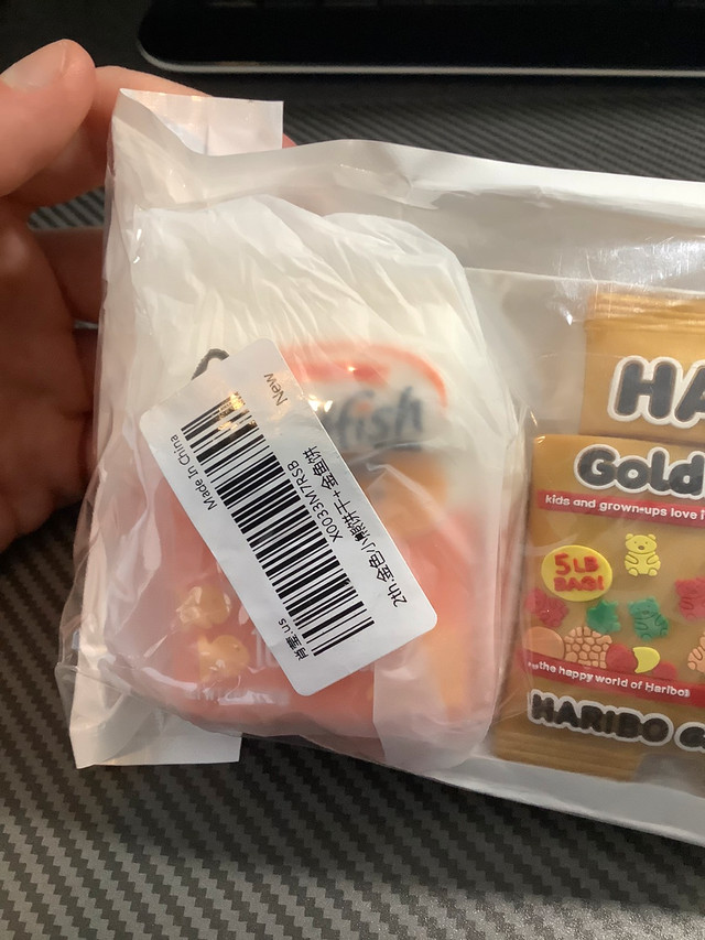 BRAND NEW Goldfish And Haribo Gold Bears AIR POD CASES 2nd Gen  in iPad & Tablet Accessories in Kitchener / Waterloo - Image 4