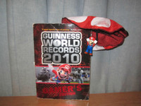 Guinness World Records Gamer's Ed. 2010 + Mario Toy