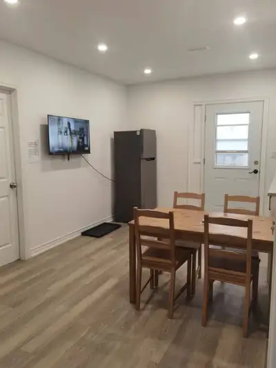 Ground floor separate entrance 2bedrooms private unit +2 parking spot@ Malvern West From Now/May 1st...