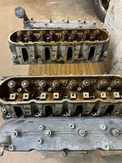 Stock Ls1 241 heads off of corvette, with valve covers $200 obo