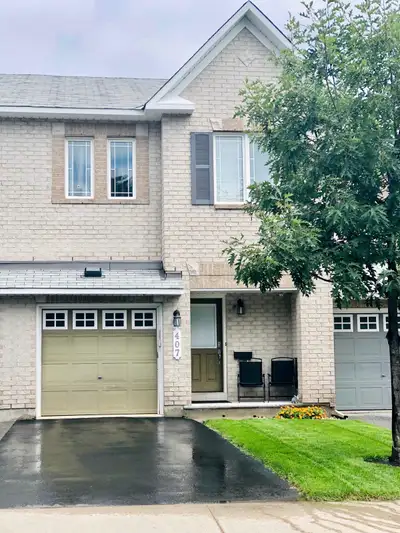 Great Location ! Highly desirable Morgan’s Grant Community! Spacious well-maintained townhome with 3...