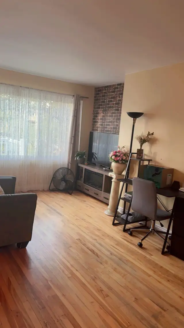 room forent in Quebec in Canada - Image 7