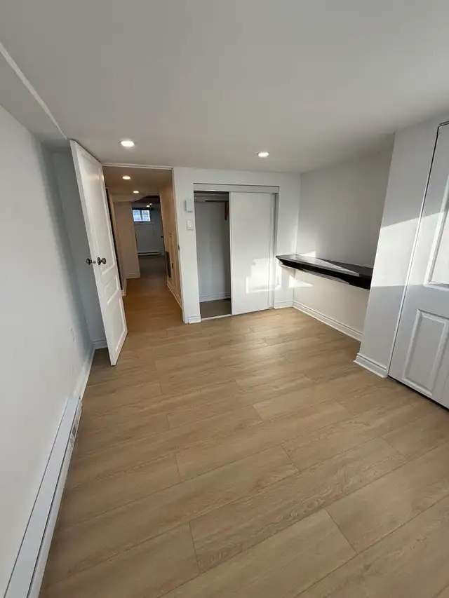 SPACIOUS 5½ BASEMENT APARTMENT – 3 BEDROOMS - $1,450/MONTH | Long Term ...