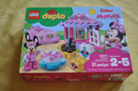 Duplo blocks Minnie's Birthday Party for kids