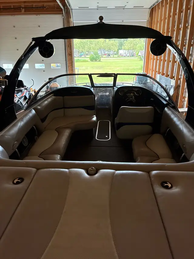 2006 Malibu sunscape 21 Lsv in Powerboats & Motorboats in Nipawin - Image 3