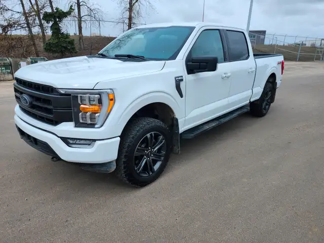 2023 Ford F150  only 21 KM62863214028802121