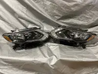 Nissan Rogue Headlights 