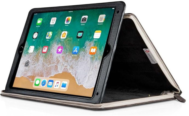 Apple Ipad Air 2 (16gb and 64gb) and Leather Cases in iPads & Tablets in Oshawa / Durham Region - Image 3