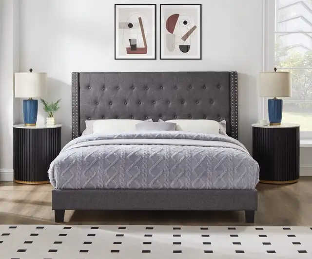 Take It ASAP. Queen Size Bed Frame Brand New. in Beds & Mattresses in Longueuil / South Shore - Image 2