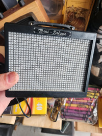 Fender mini portable amp