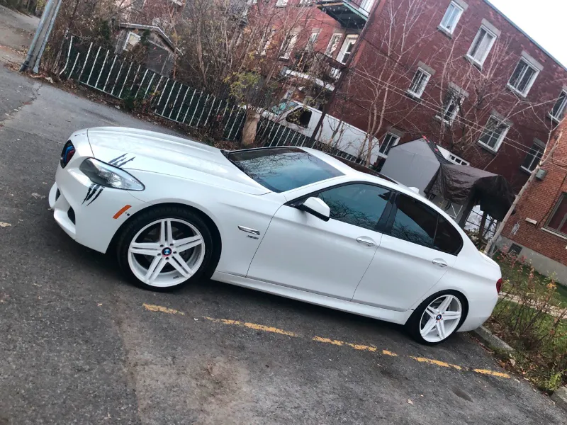 BMW 528XI 2012 sport package