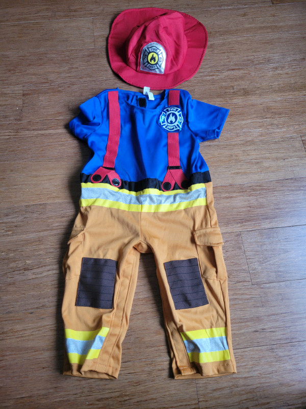 Haloween firefighter costume party city 18 
-24 month in Costumes in Saskatoon