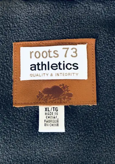 Roots 73 Vest athletic for the winter ❄️ men size XL/TG, View more