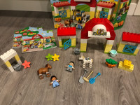 Duplo Lego - horse stable and pony care 