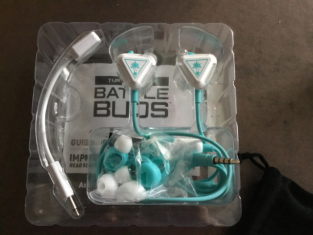 Battle buds in-ear gaming headset in Headphones in Belleville - Image 2