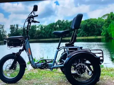 MEETONE BREEZE FOLDING E-bike TRIKE LIKE NEW MINT CONDITION, View more
