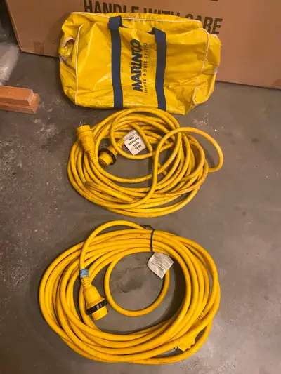 Twi 30amp shore power cables and storage bag. Make me a sensible offer by phone