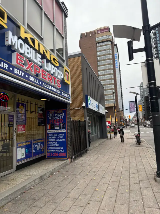 iPhone 15 plus unlocked like new in Cell Phones in Ottawa - Image 9