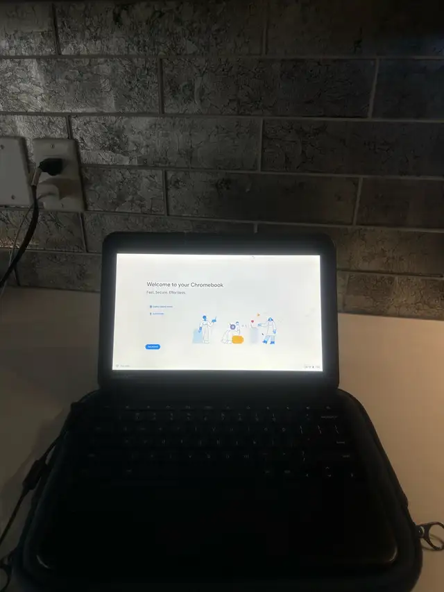 Chromebook leveno(CASH ONLY)557921808071403521