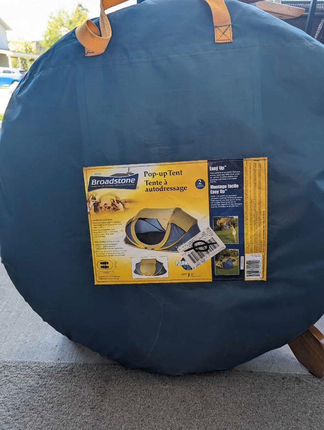 2 person pop-up tent for sale in Fishing, Camping & Outdoors in Cranbrook