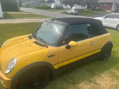2007 Mini Cooper Manual transmission Convertible As is . Needs some work Clutch, tranny and engine g...