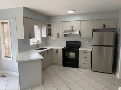 Welcome to this beautifully maintained semi-detached home for lease in the highly desirable Old Mead...