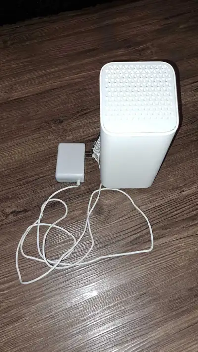 XB7-CM Wifi Modem, View more