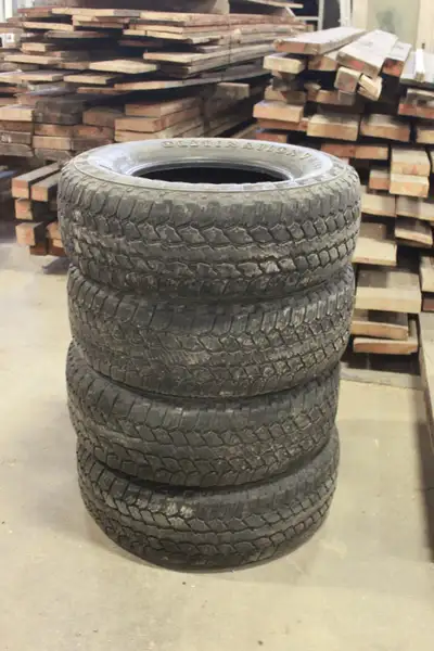 265/70/16 Firestone Destination A/T2 tires. M+S rated. Excellent condition. 8mm tread depth (new is...