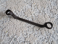 Vintage FORD Box Wrench 01A-17017B-44 --Made in Canada