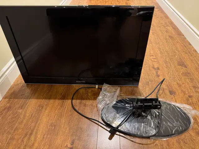 Samsung 32” 1080p TV