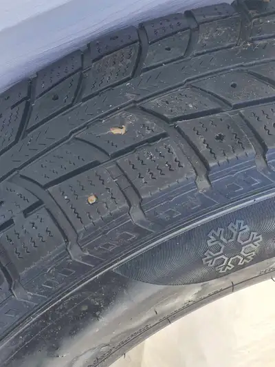 I am selling 4 winter tire with the size 215/65/17, missing a few stud. 30k on the tires Here are th...