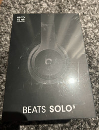 Brand new Beats SOLO3 Bluetooth headphone 