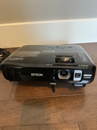 Epson EX7220 Projector