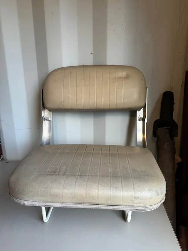 Aluminum boat for sale in Fishing, Camping & Outdoors in Penticton - Image 7