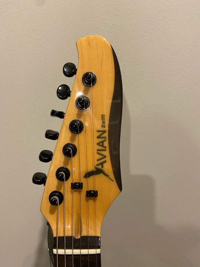 Avian Swift PS Guitar in Guitars in Hamilton - Image 4