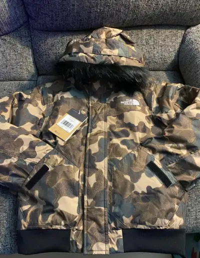 All brand new with tags Sizes range and along with prices 50-100$ Excluding the first pic it’s 150$...