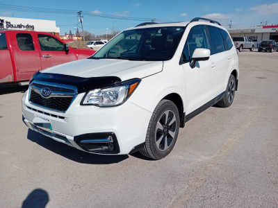 2018 subaru forester 2.5l touring safety , private sale